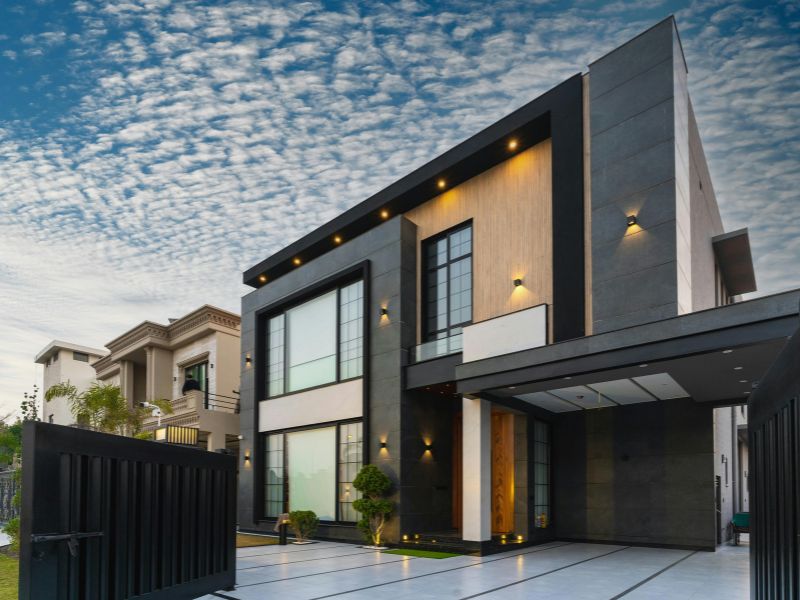 Luxury 3BHK Apartment in Prime Location - Sector 85 3BHK Apartment for Sale in Sector 85 Faridabad